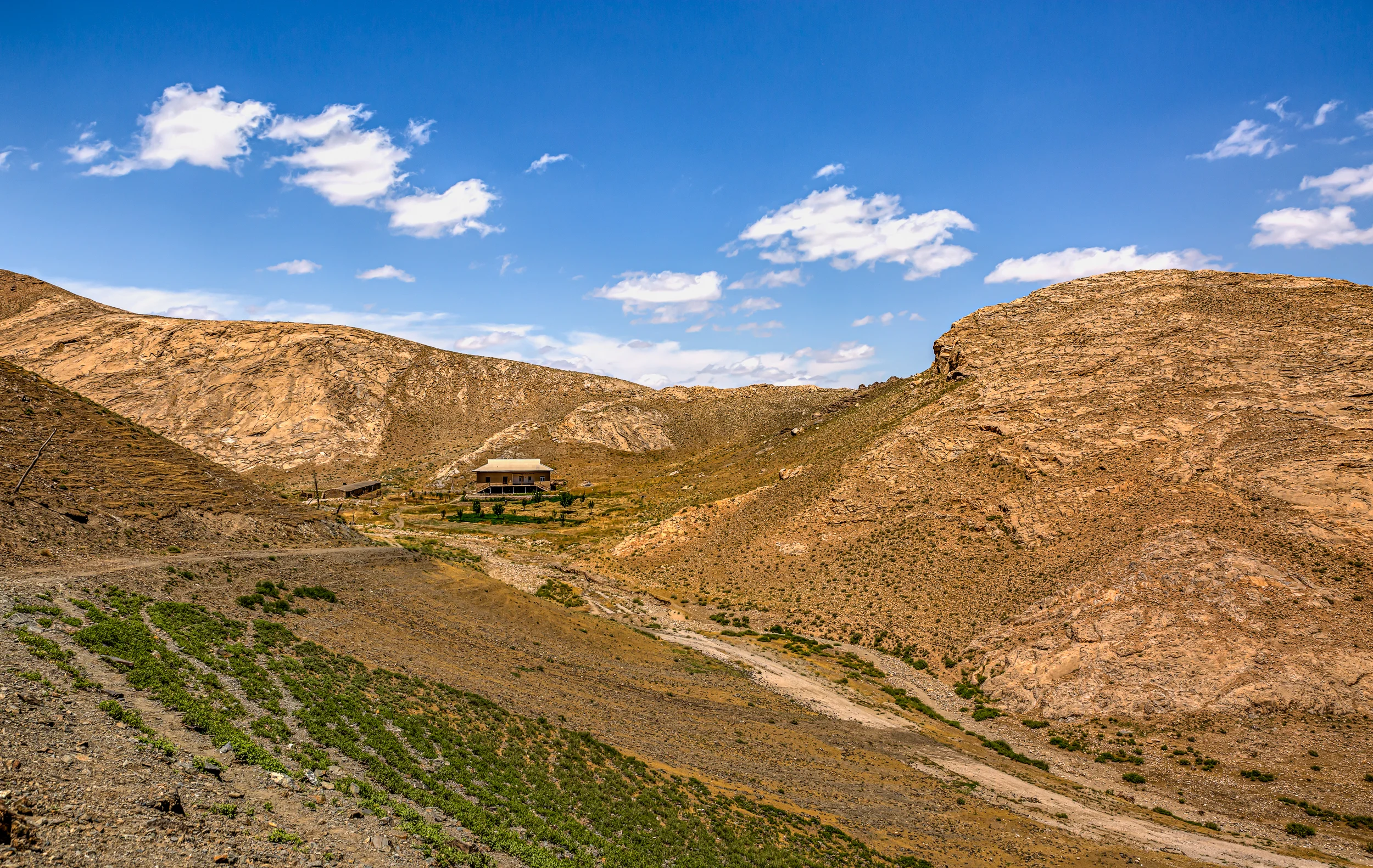 Dara Valley. Langar