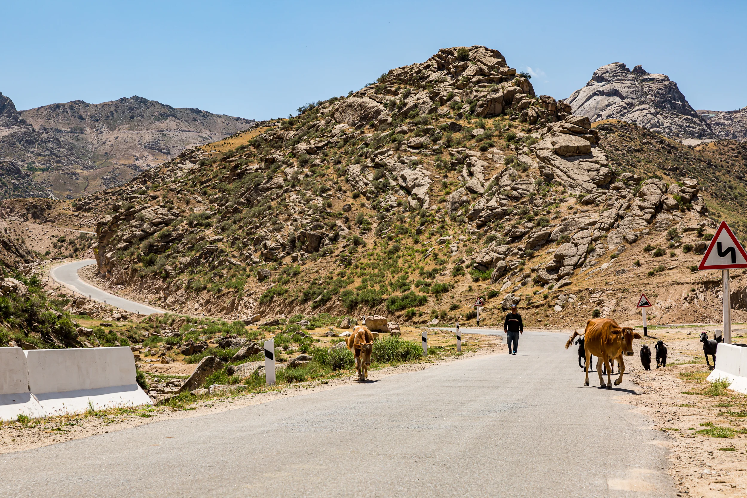 Dara Valley. Langar