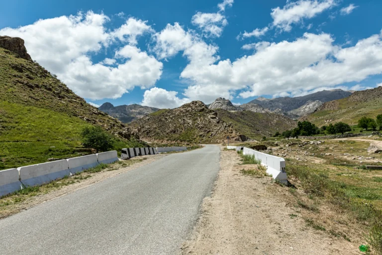 Panorama of the Dara Valley. Part 2