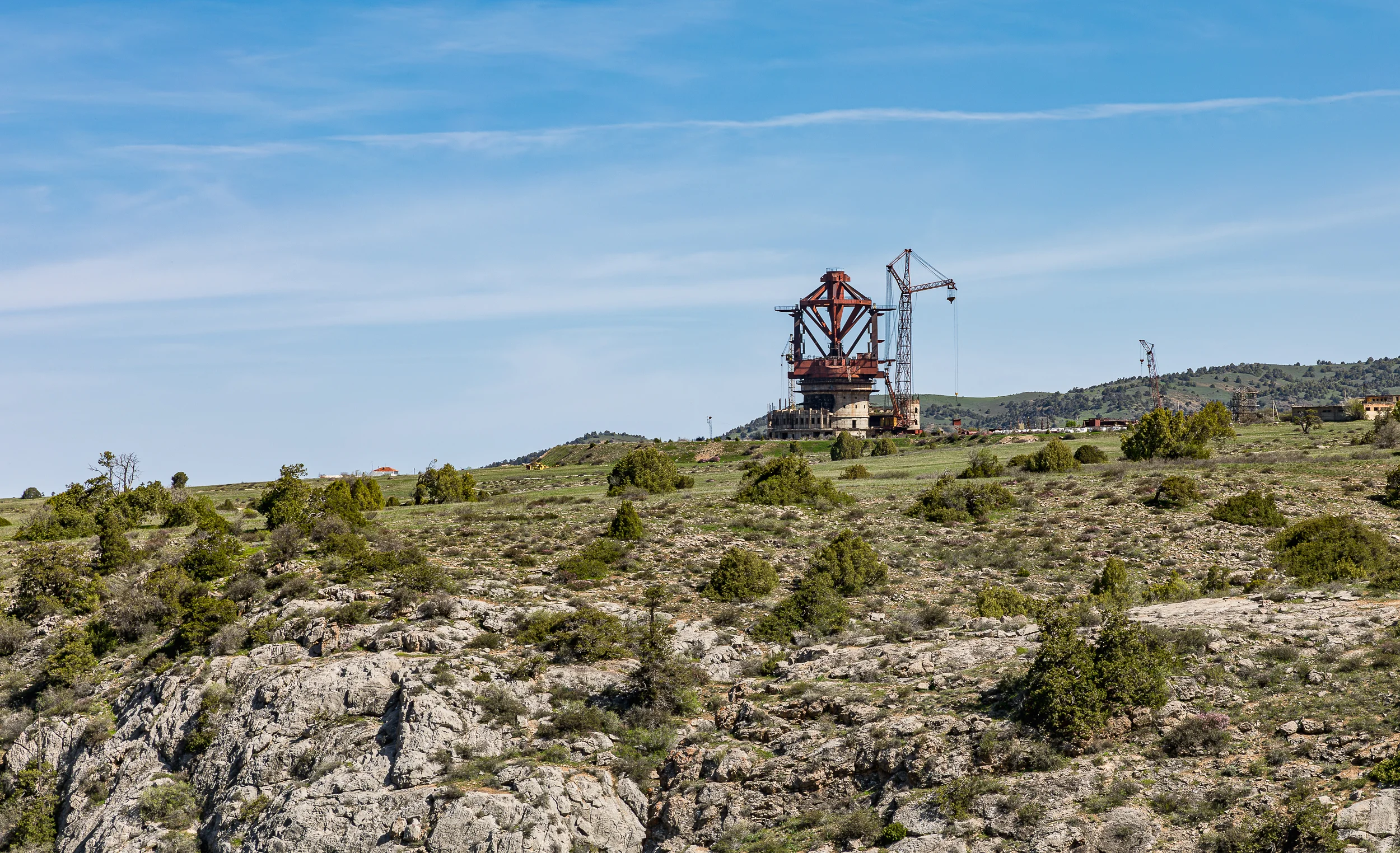 Suffa RT-70 radio telescope