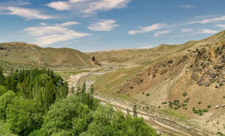 Valley next to the Zaamin reservoir